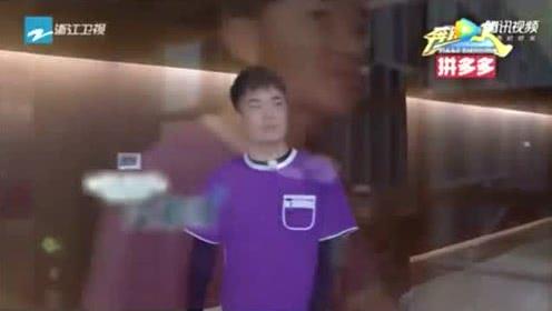 扒爷最新娱乐爆料,娱乐圈最新爆料大起底！